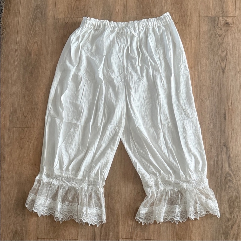 Large Victorian  Bloomer Lace Regency Capris Pants 18th Century Vintage Style